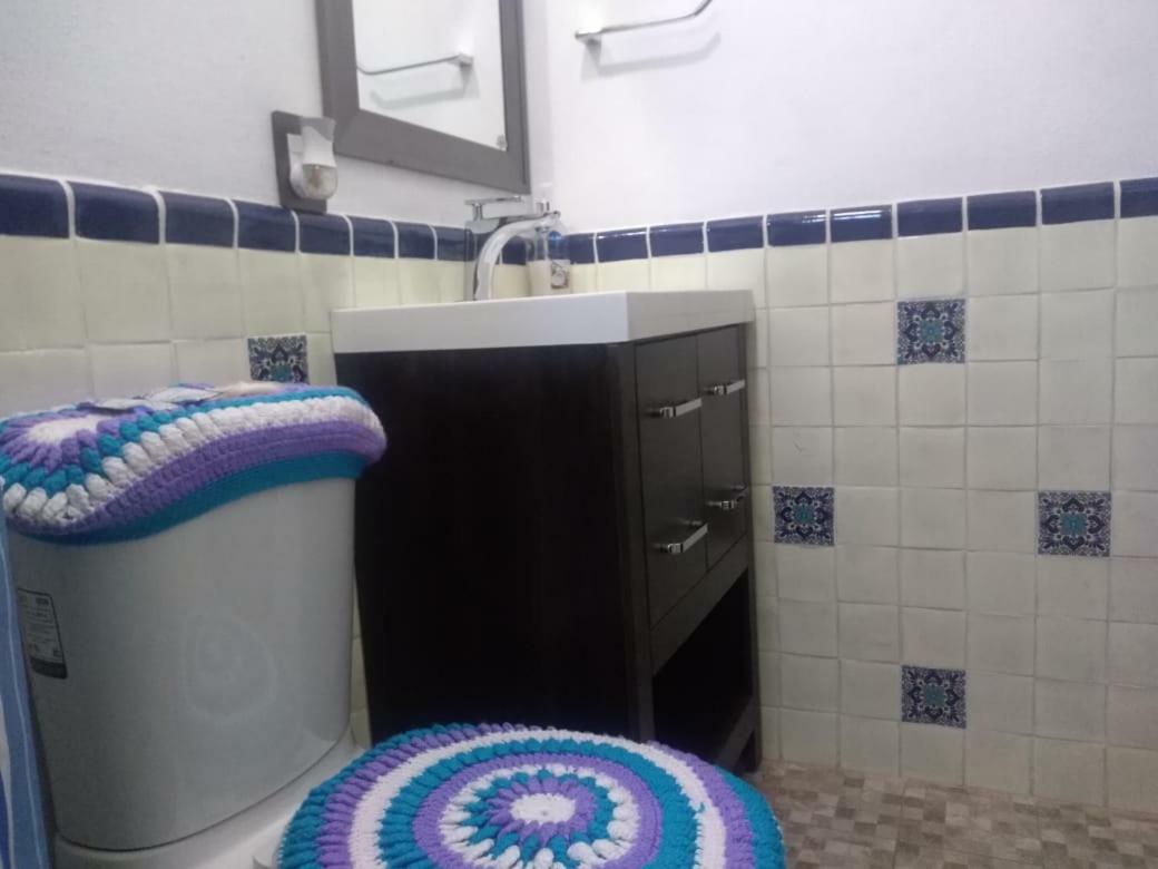 Pensión Mina Esperanza 2*