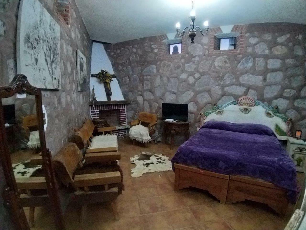 Mina Esperanza 2*
